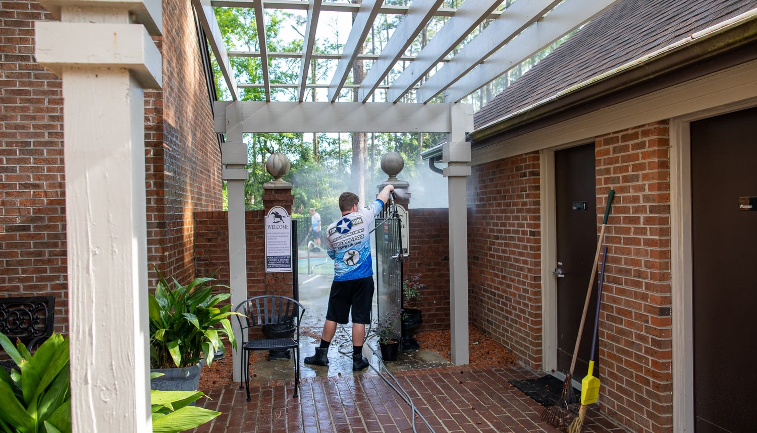 Commercial Power Washing